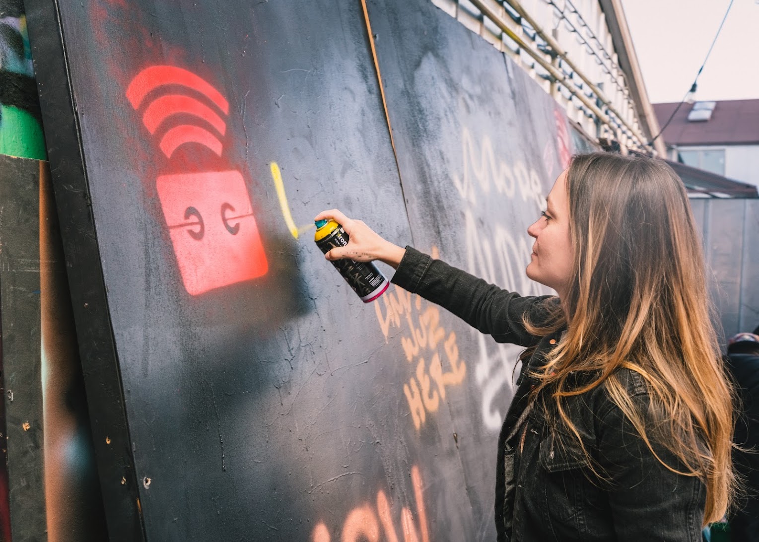 Dawn's spraypaint expertise